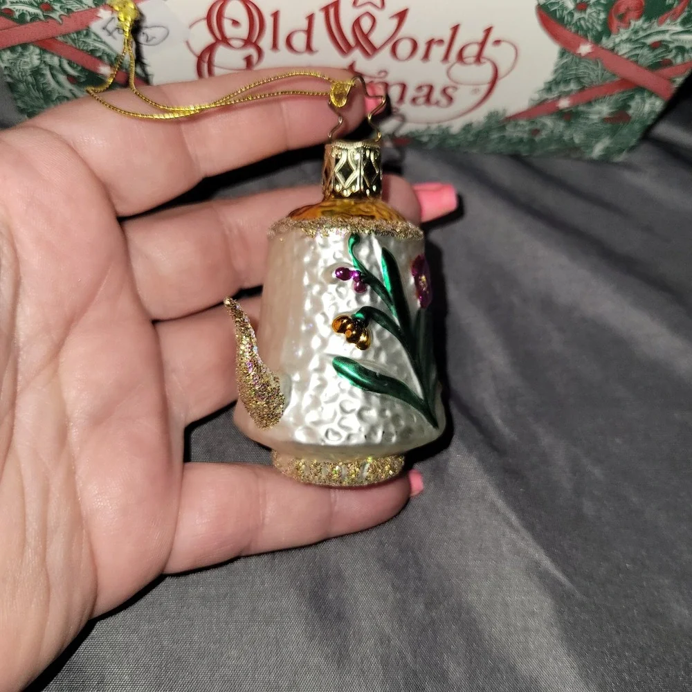 INGE-GLAS Teapot Bumpy floral Hand Blown Glass Christmas Ornament Vtg German